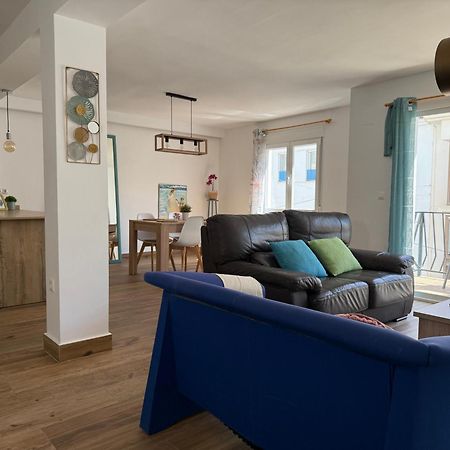 Apartamento Avenida Principal II アルテア エクステリア 写真