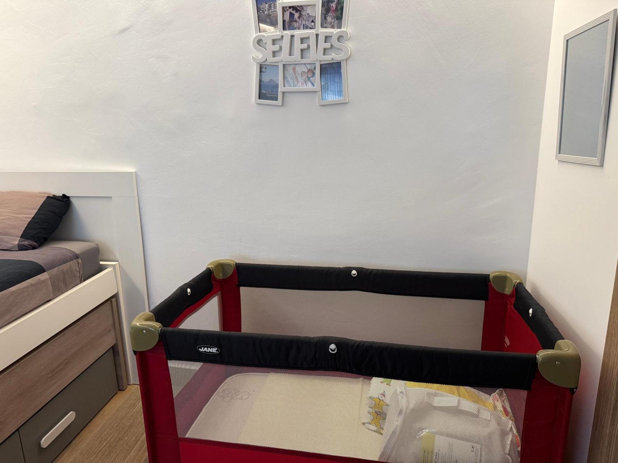 Apartamento Avenida Principal II アルテア エクステリア 写真
